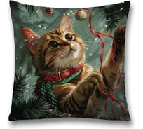 Декоративная наволочка на молнии JoyArty Играющий котик 45x45 см, серия Новый год и Рождество sl_sd3980