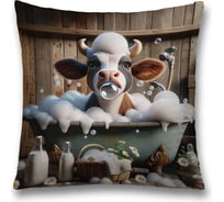 Декоративная наволочка на молнии JoyArty Коровка в ванной 45x45 см sl_sd3536