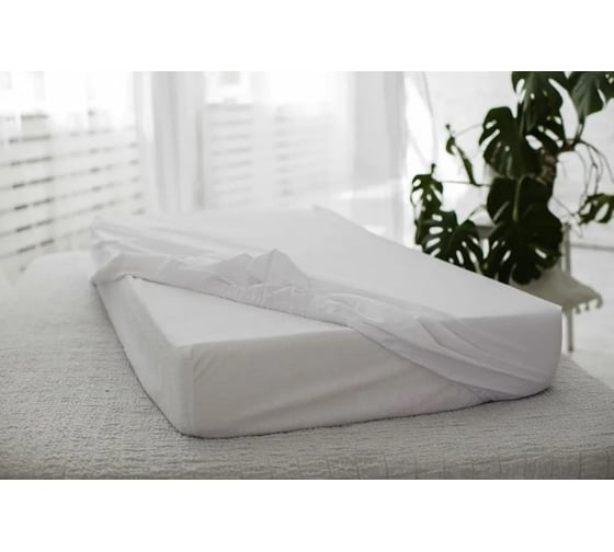 Наматрасник защитный SELENA 90x200 см с резинками по всей длине 4640114298908
