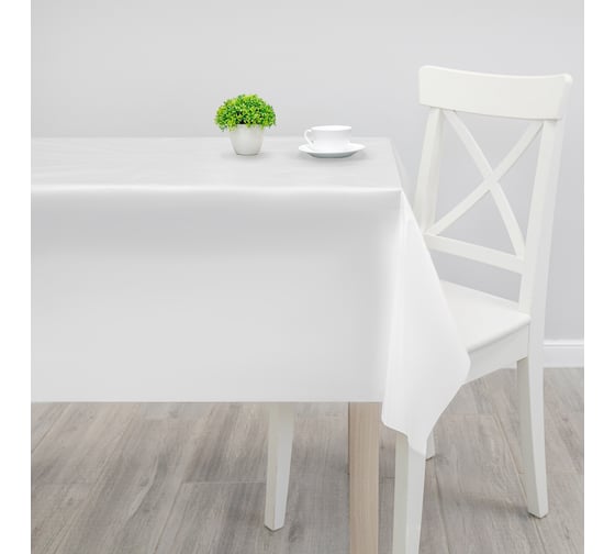 Скатерть VILINA полиэтилен Фиеста 140x180 см белая 7255-SK-04PO-W-000