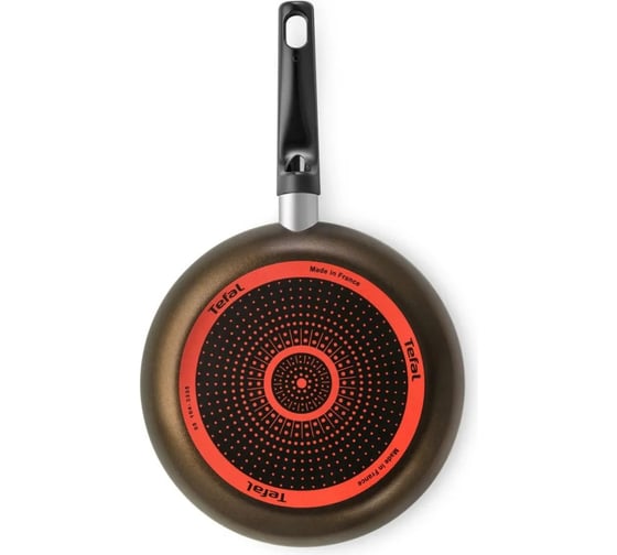 Сковорода TEFAL Easy Plus 4237122 круглая 22 см ручка:несъемная, (без крышки) черный (9100054094) 2030098