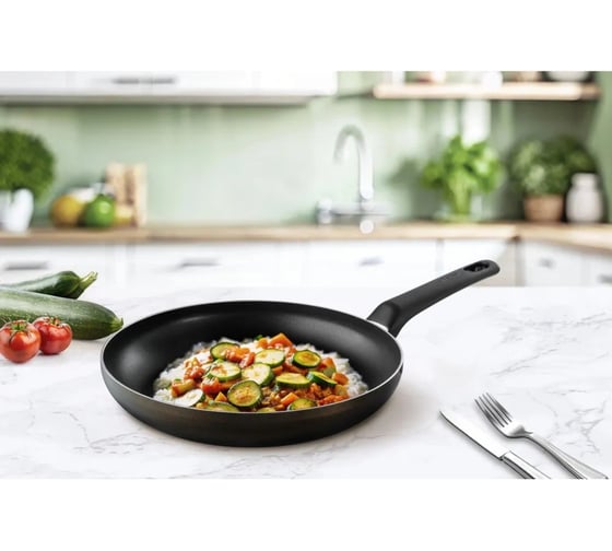 Сковорода TEFAL Easy Plus 4237122 круглая 22 см ручка:несъемная, (без крышки) черный (9100054094) 2030098