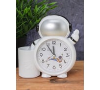 Часы-будильник с подставкой для канцелярии iLikeGift Astronaut, white 7061