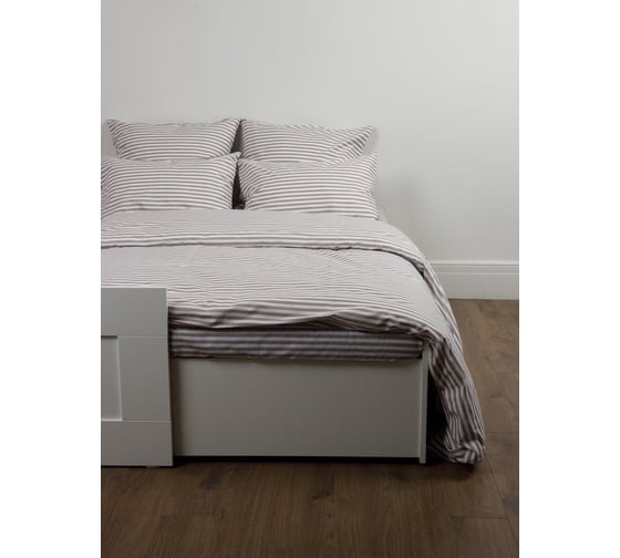 Комплект постельного белья Urban Family Витаж полоса 70471-4 перкаль, семейный, 50x70.2, пакет 4660056175273