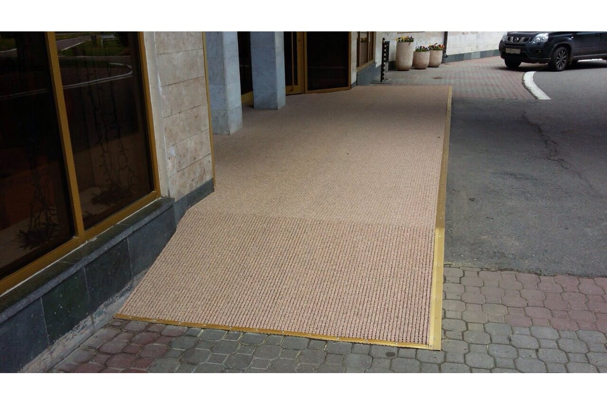 Придверный грязезащитный коврик AKO Safety Mat бежевый 60x100см  2000987071039