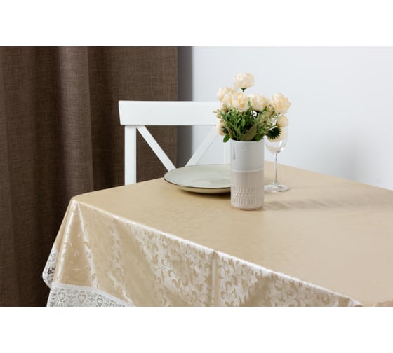 Готовая скатерть Meiwa FPLUS-PLAIN SARASA AZ BE прямоугольная 152x228 см, бежевый 5140
