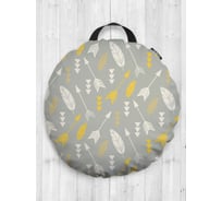 Декоративная подушка-сидушка JOYARTY "Косые стрелы с перьями", на пол, круглая, 52 см dsfr_10300