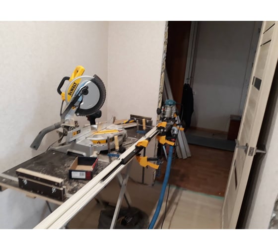 Торцовочная пила DEWALT DWS713 30