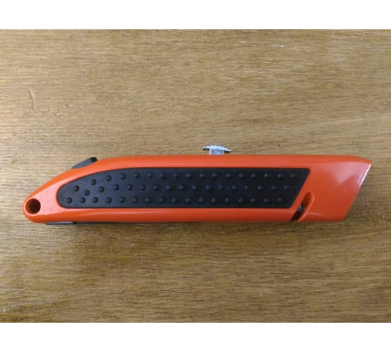 Универсальный усиленный нож, 18мм, с 5 лезвиями в наборе Gigant GWK 625 ...