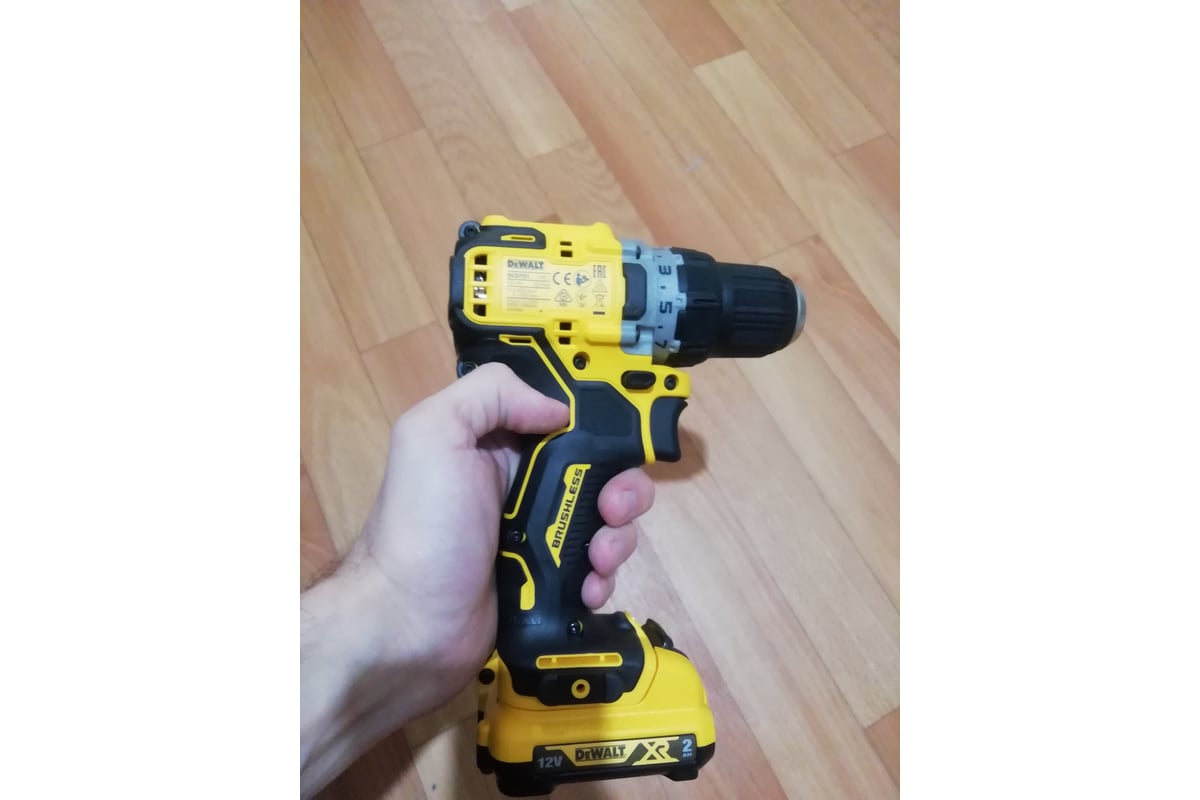  дрель-шуруповерт DEWALT 12 В XR DCD701D2-QW - выгодная цена .