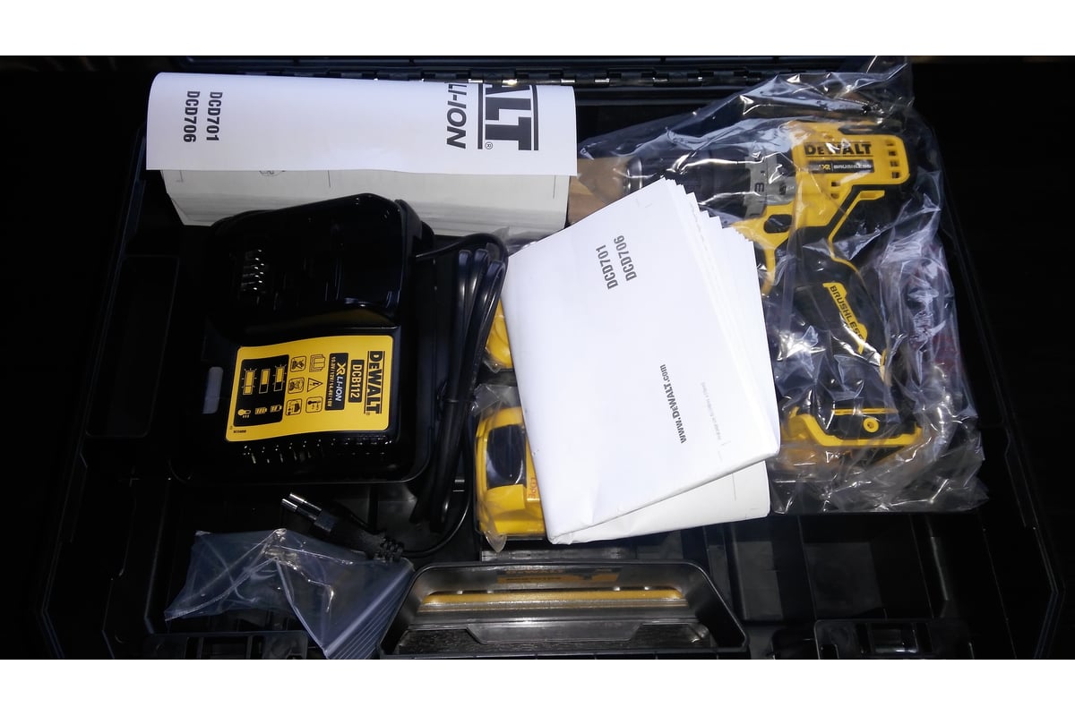  дрель-шуруповерт DEWALT 12 В XR DCD701D2-QW - выгодная цена .