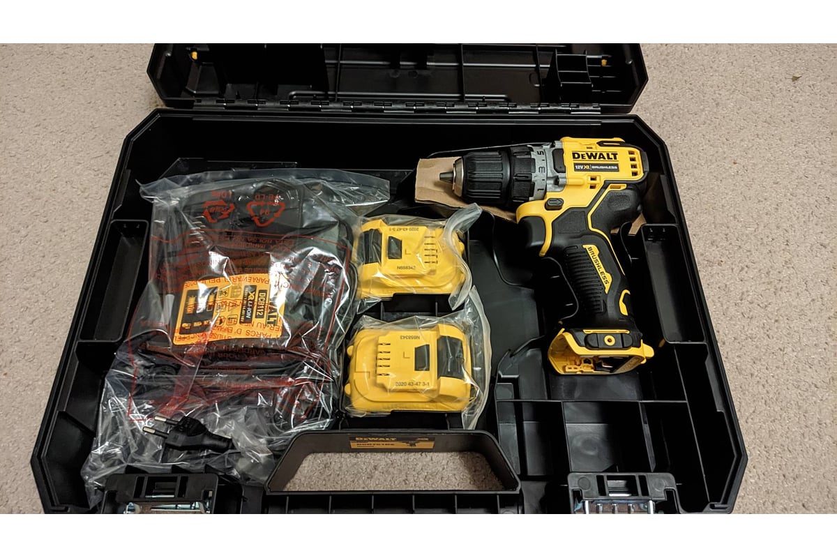 Dewalt dcd701d2 xr. Дрель-шуруповерт DEWALT 12 В XR dcd701d2-qw. Компактная дрель-шуруповерт DEWALT 12 В XR dcd701d2-qw. DEWALT dcd701d2-qw. Dcd701d2-qw.