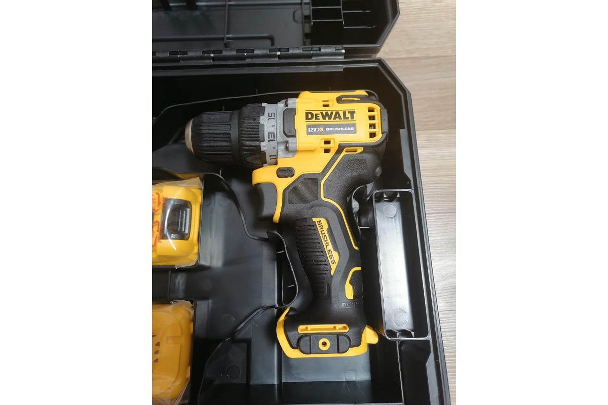 Dewalt dcd701d2 xr. Шуруповерт dcd701d2-qw DEWALT 12 В XR. Dcd701d2-qw. Шуруповерт DEWALT 12 В XR dcd701d2-qw отзывы.