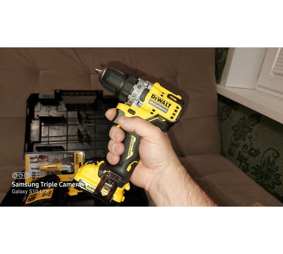Компактная дрель-шуруповерт DEWALT 12 В XR DCD701D2-QW 102