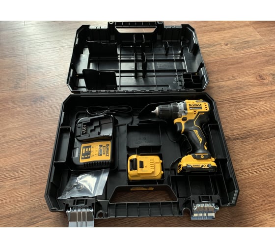 Компактная дрель-шуруповерт DEWALT 12 В XR DCD701D2-QW 99