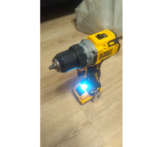 Компактная дрель-шуруповерт DEWALT 12 В XR DCD701D2-QW 92