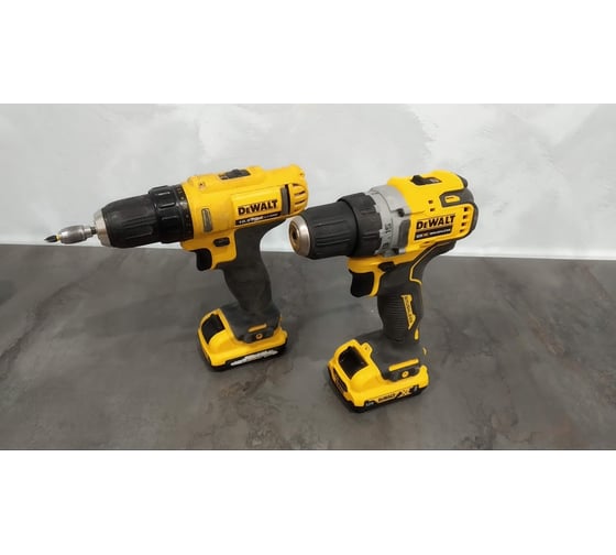 Компактная дрель-шуруповерт DEWALT 12 В XR DCD701D2-QW 94