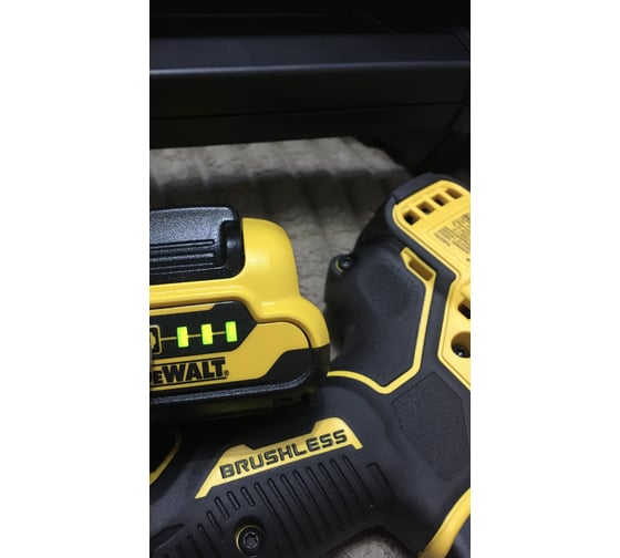 Компактная дрель-шуруповерт DEWALT 12 В XR DCD701D2-QW 83