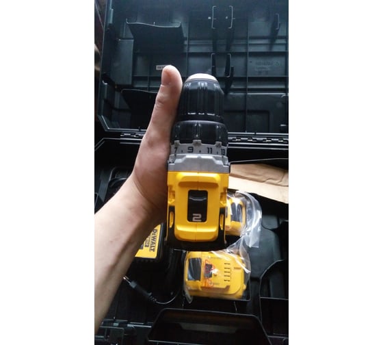 Компактная дрель-шуруповерт DEWALT 12 В XR DCD701D2-QW 64