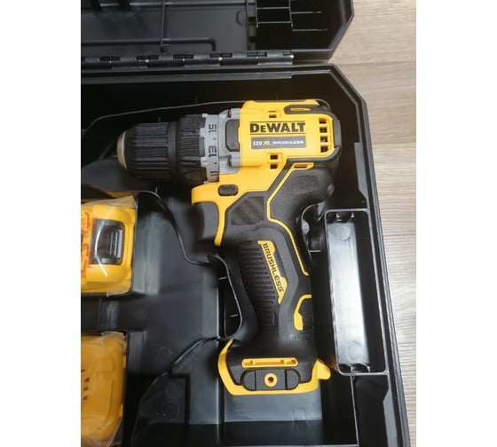 Компактная дрель-шуруповерт DEWALT 12 В XR DCD701D2-QW 33