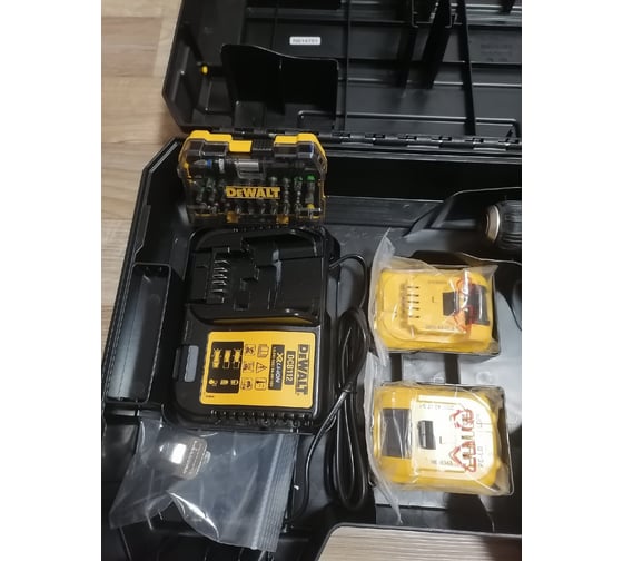 Компактная дрель-шуруповерт DEWALT 12 В XR DCD701D2-QW 34