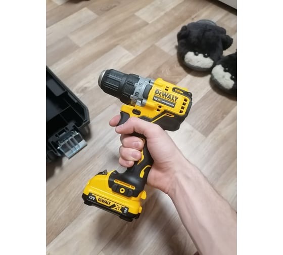 Компактная дрель-шуруповерт DEWALT 12 В XR DCD701D2-QW 35