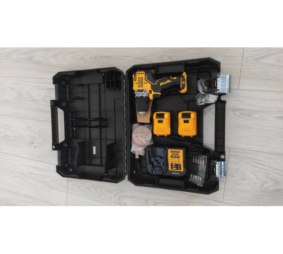 Компактная дрель-шуруповерт DEWALT 12 В XR DCD701D2-QW 25