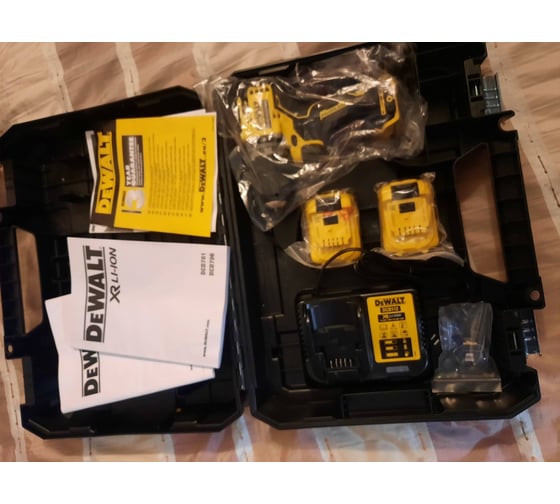 Компактная дрель-шуруповерт DEWALT 12 В XR DCD701D2-QW 12