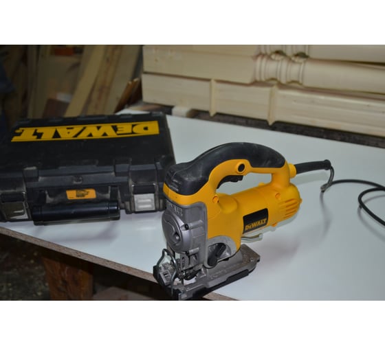 Лобзик DEWALT DW 331 K 52
