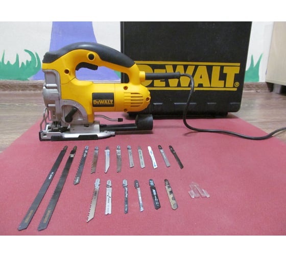 Лобзик DEWALT DW 331 K 46
