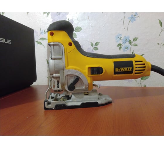 Лобзик DEWALT DW 333 K 30