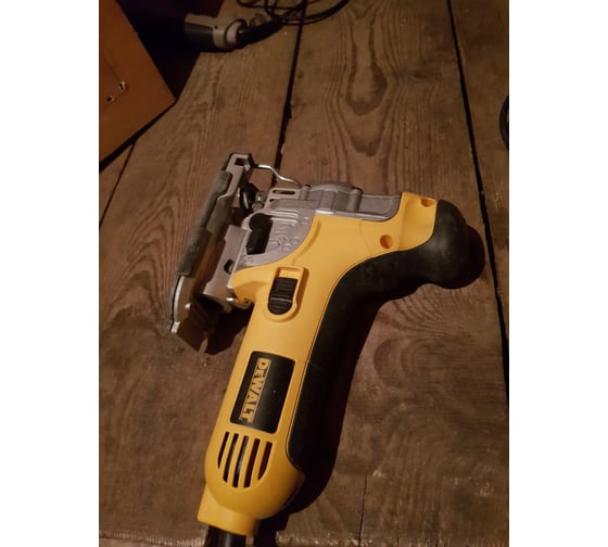 Лобзик DEWALT DW 333 K 24