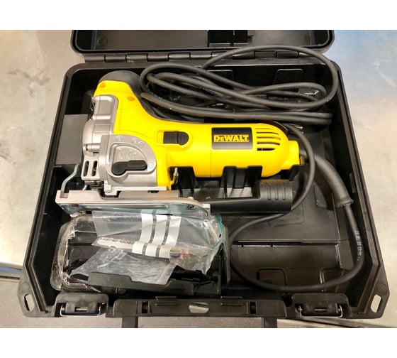 Лобзик DEWALT DW 333 K 23