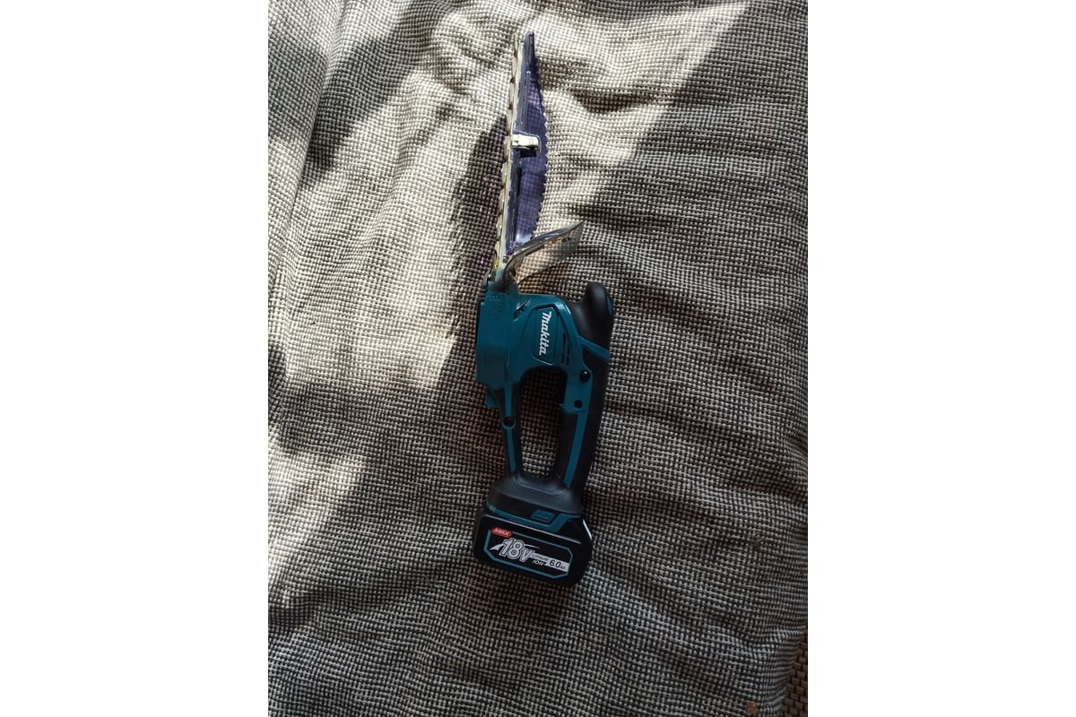 Аккумуляторные ножницы для травы и кустарников Makita LXT DUM604ZX ...