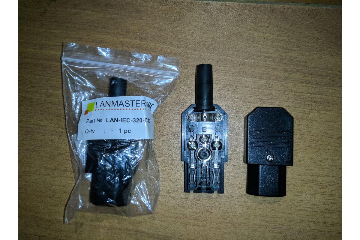 Электрическая кабельная розетка LANMASTER 10A, 250V, разборная, черная ...