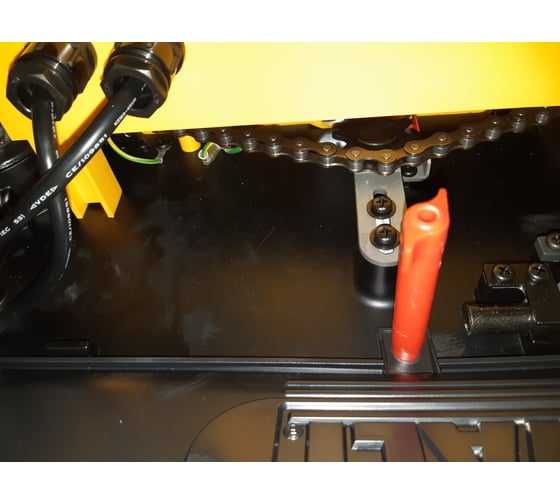 Рейсмусный станок DEWALT 1800 Вт, макс. ширина 330 мм DW735-KS 48