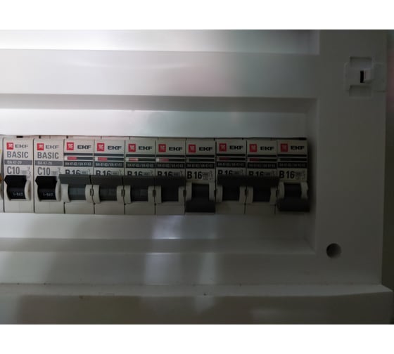 Автоматический выключатель EKF PROxima ВА 47-63, 1P, 10А, B, 4,5kA, SQ ...