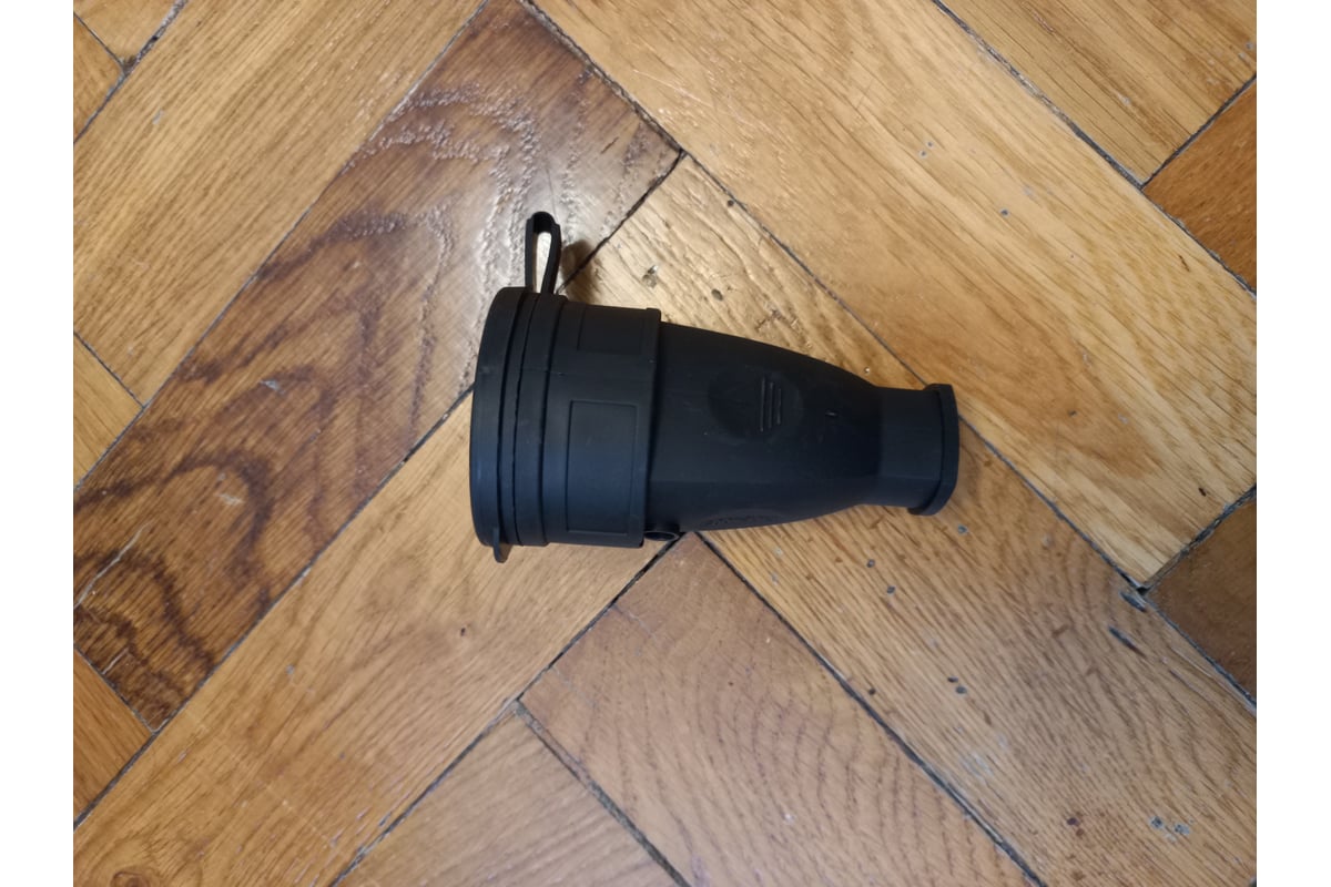 Переносная розетка SVET РА 16-005 УХЛ3, каучук, с крышкой SV0303-0005 ...