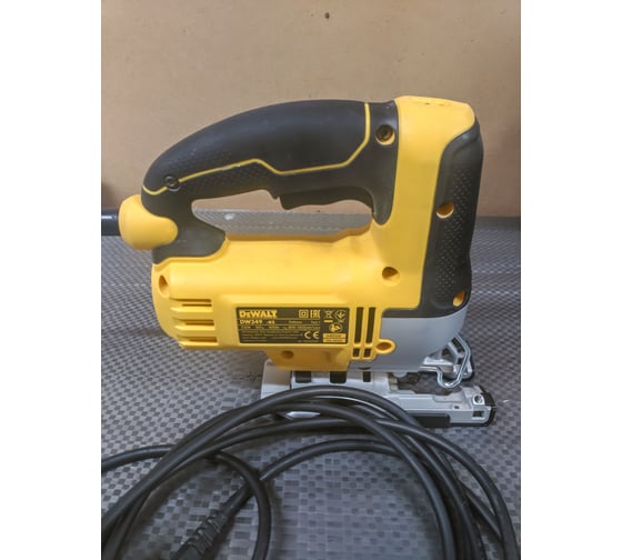 Лобзик DEWALT DWE349-KS 14