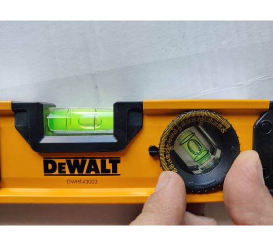 Уровень DEWALT ТОРПЕДО 25см DWHT0-43003 6