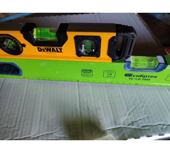 Уровень DEWALT ТОРПЕДО 25см DWHT0-43003 7