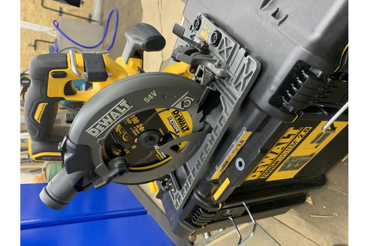 Dewalt Xr Flexvolt Dcs N Xj