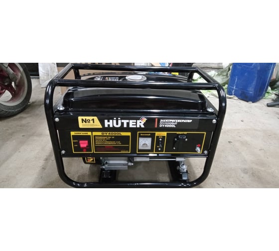 Бензиновый генератор Huter DY4000L 12