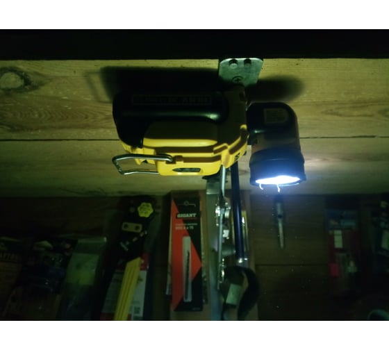 Аккумуляторный фонарь DEWALT DCL 510 N 20