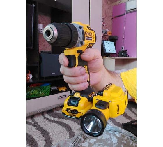 Аккумуляторный фонарь DEWALT DCL 510 N 11