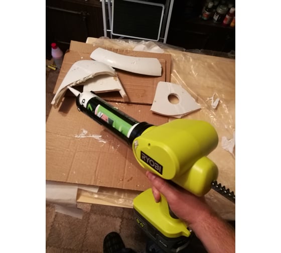 Аккумуляторный пистолет для герметика Ryobi ONE+ CCG1801MHG 5133000192 21