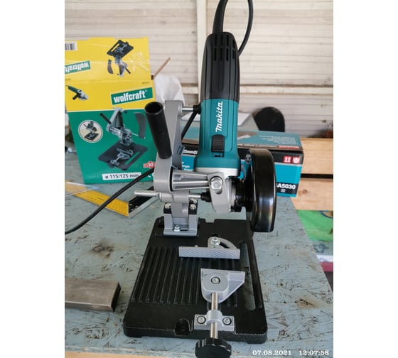 Угловая шлифмашина Makita GA 5030 32