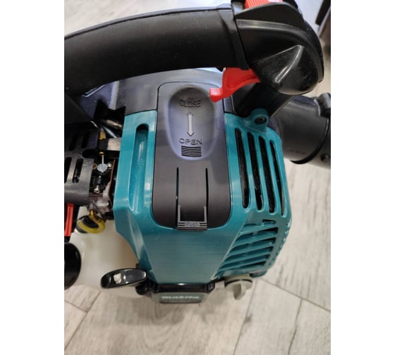Бензиновая воздуходувка Makita BHX2501 12