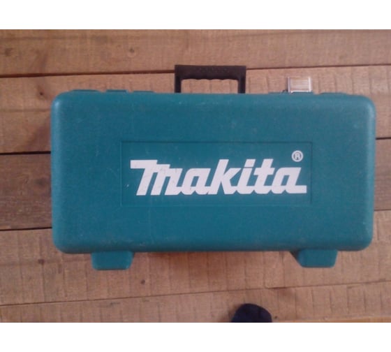 Рубанок Makita KP 0810 CK 21
