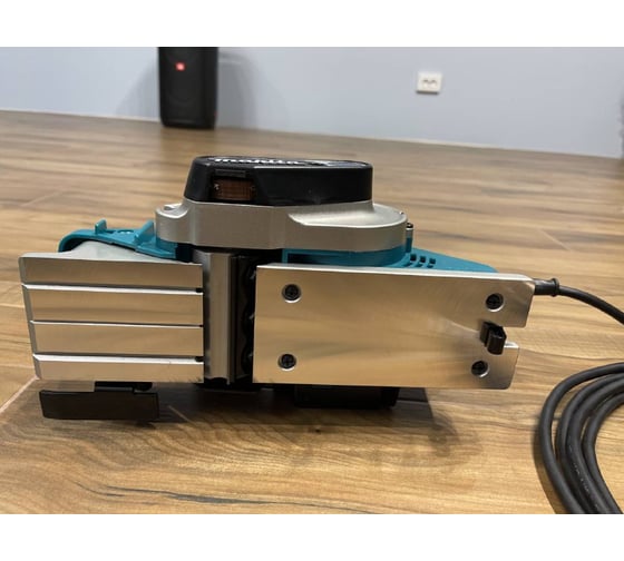 Рубанок Makita KP 0810 CK 15